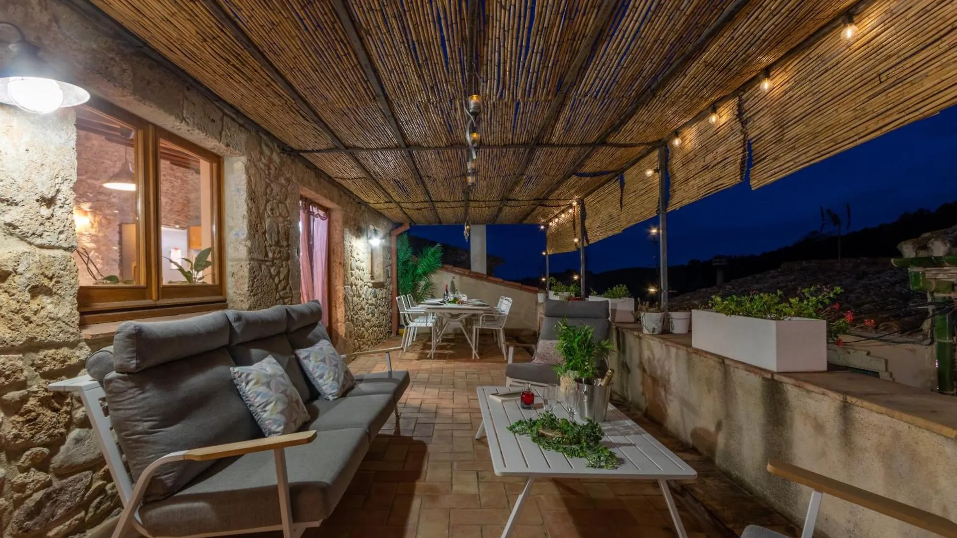 Majordoms - Cal Sabater Villa Las Escaulas